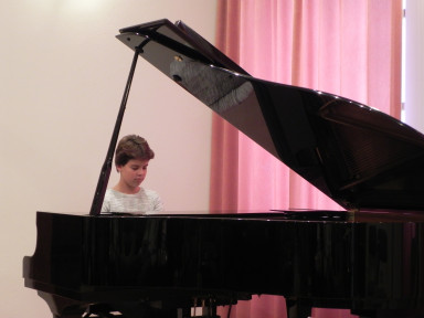 Frančiška Švab, klavir